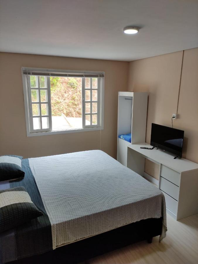 Pousada Bravo House Balneário Camboriú Екстериор снимка
